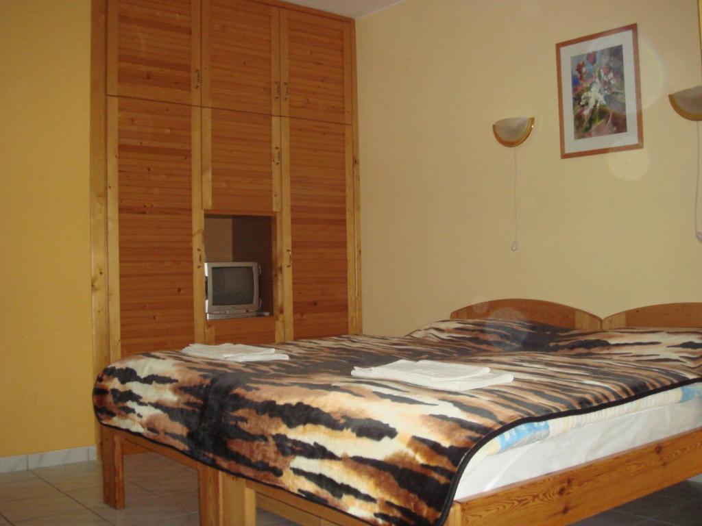 Róza Hotel és Apartmanház Esztergom Quarto foto
